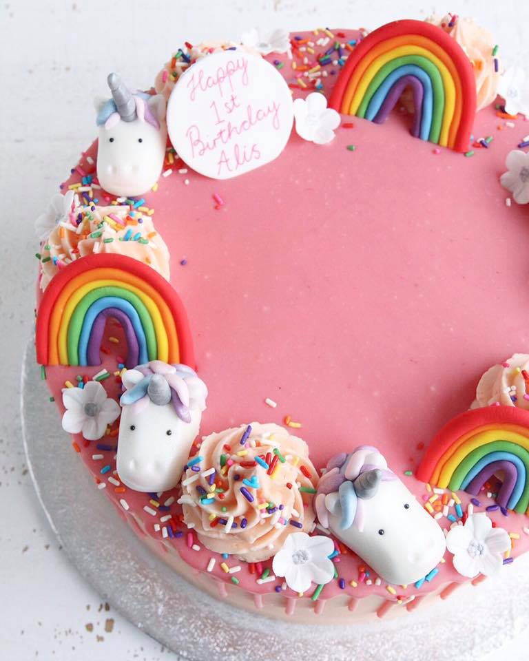 Rainbow Unicorns Flowers Cake