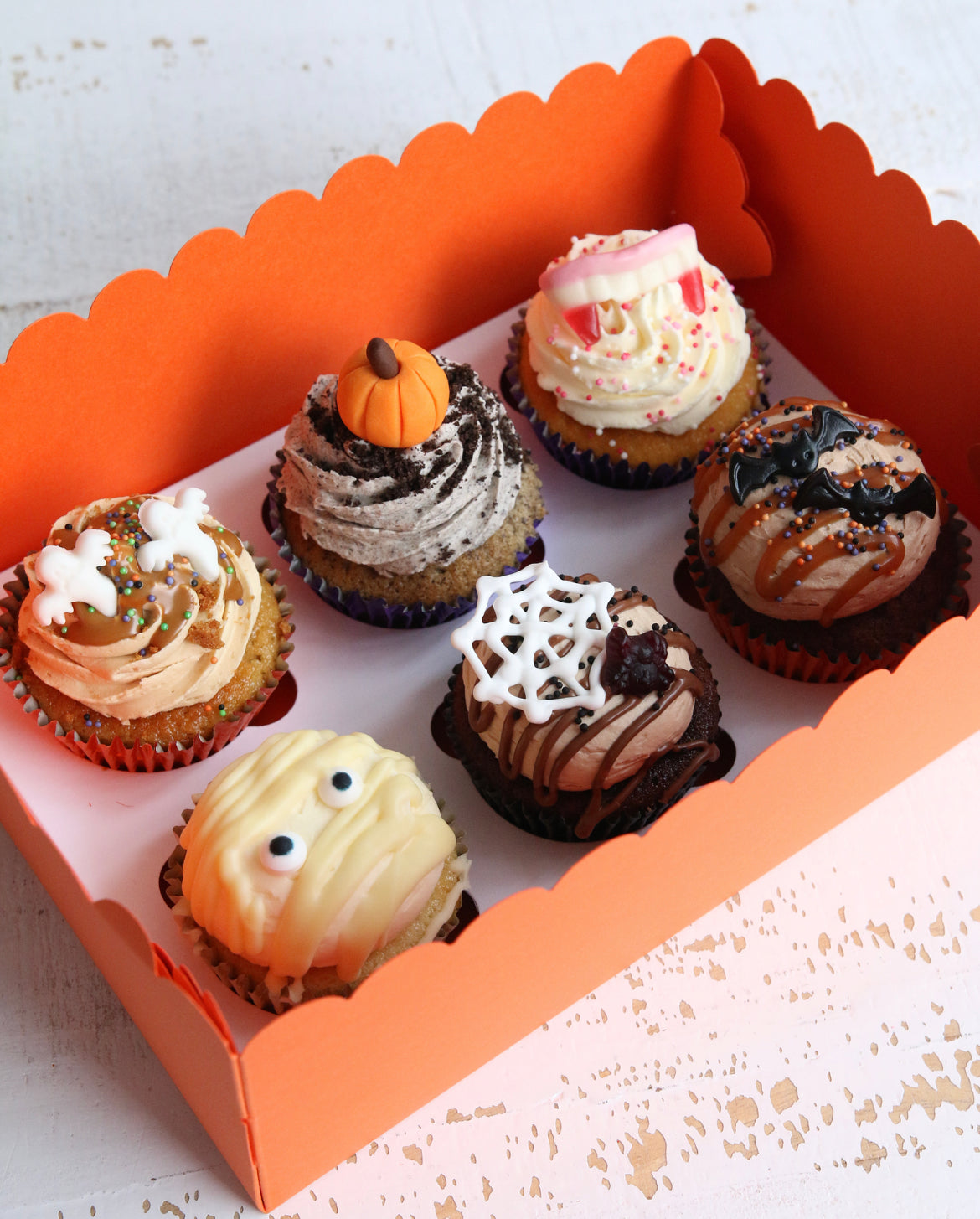 Happy Halloween Mixed Cupcakes