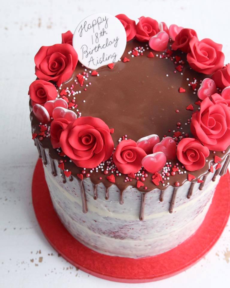 Red Rose Drip Cake