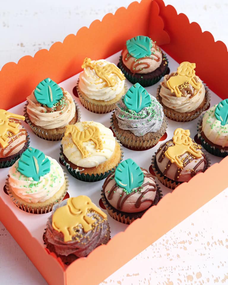 Safari Animal & Leaf Cupcakes
