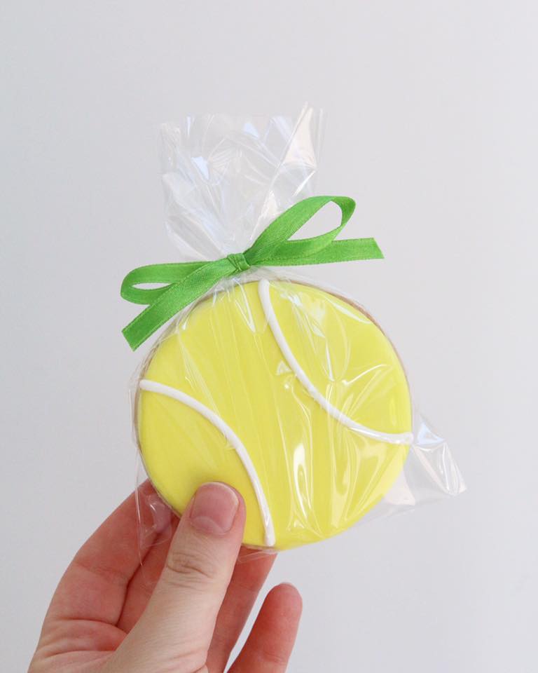 Tennis Ball Biscuit