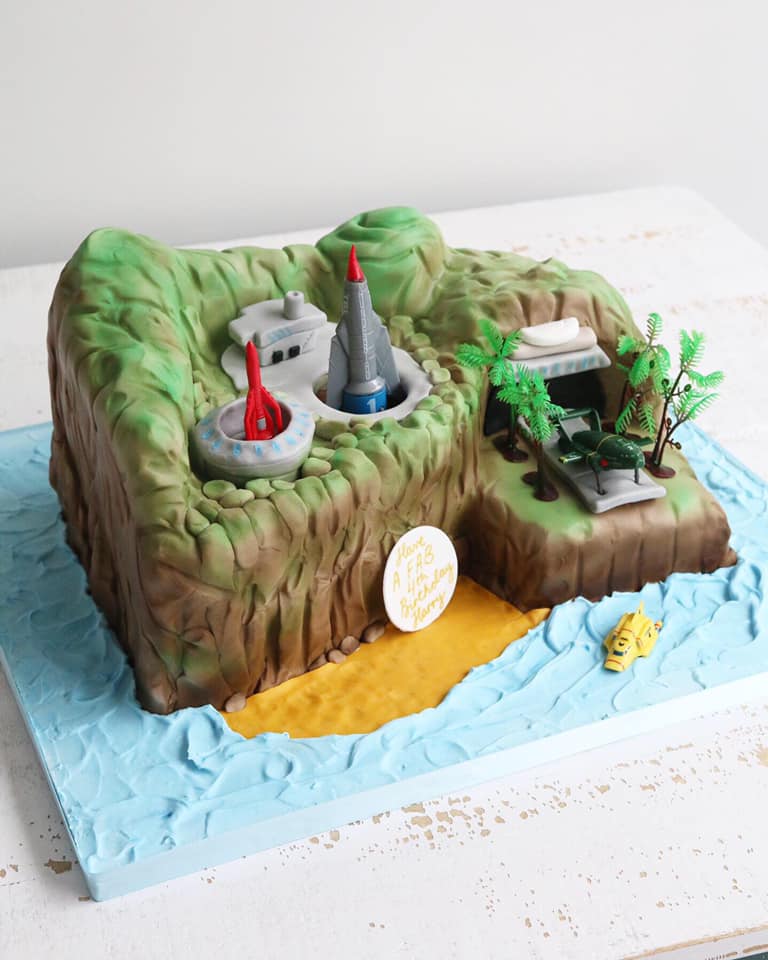 Fondant Tracy Island Thunderbirds Cake