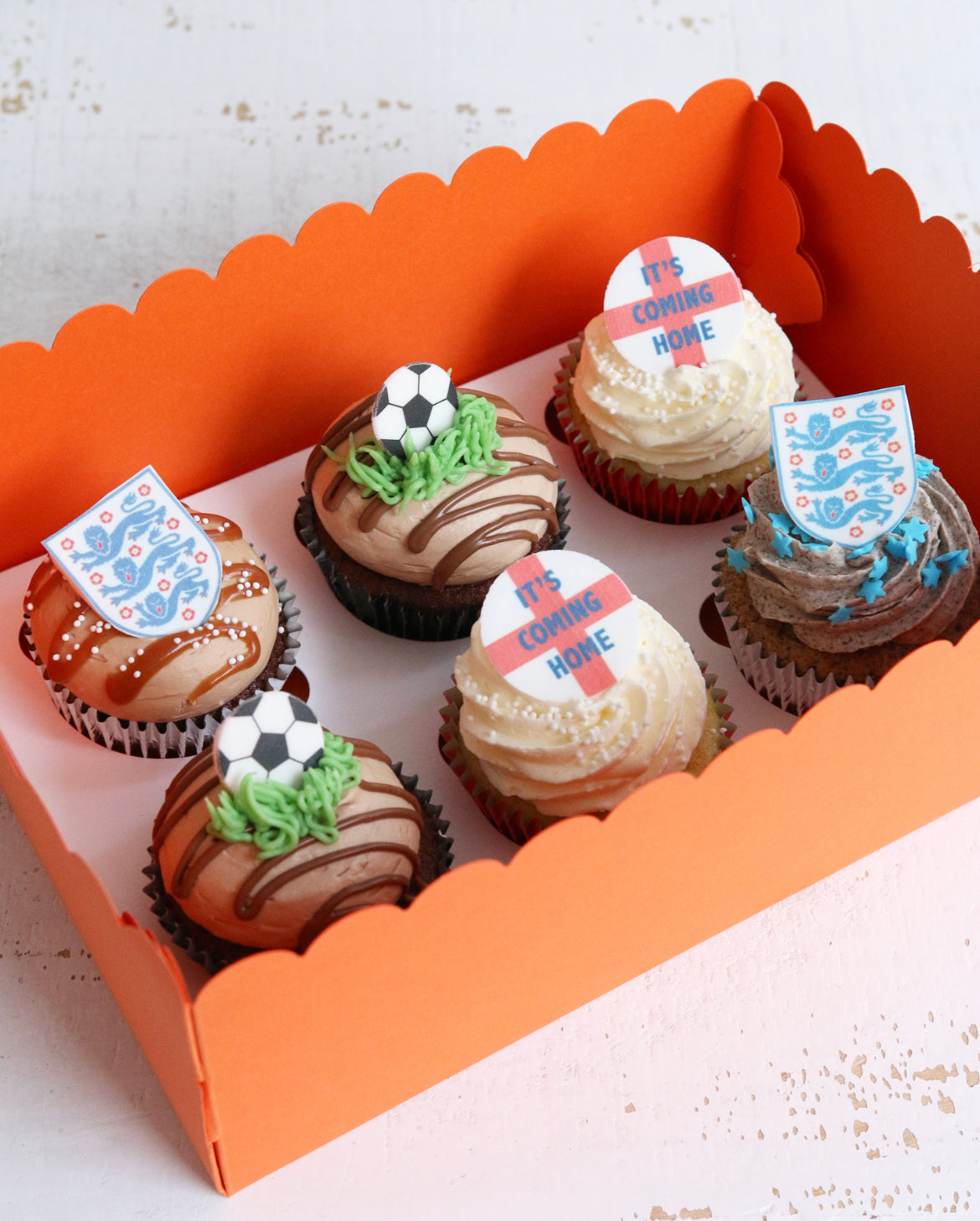Box of 6 England It's Coming Home Three Lions Football Cupcakes
