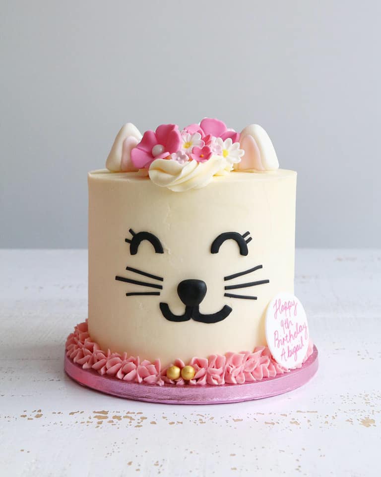 Cat Face Cake with Pink Decorations