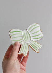 Festive Bow Biscuits