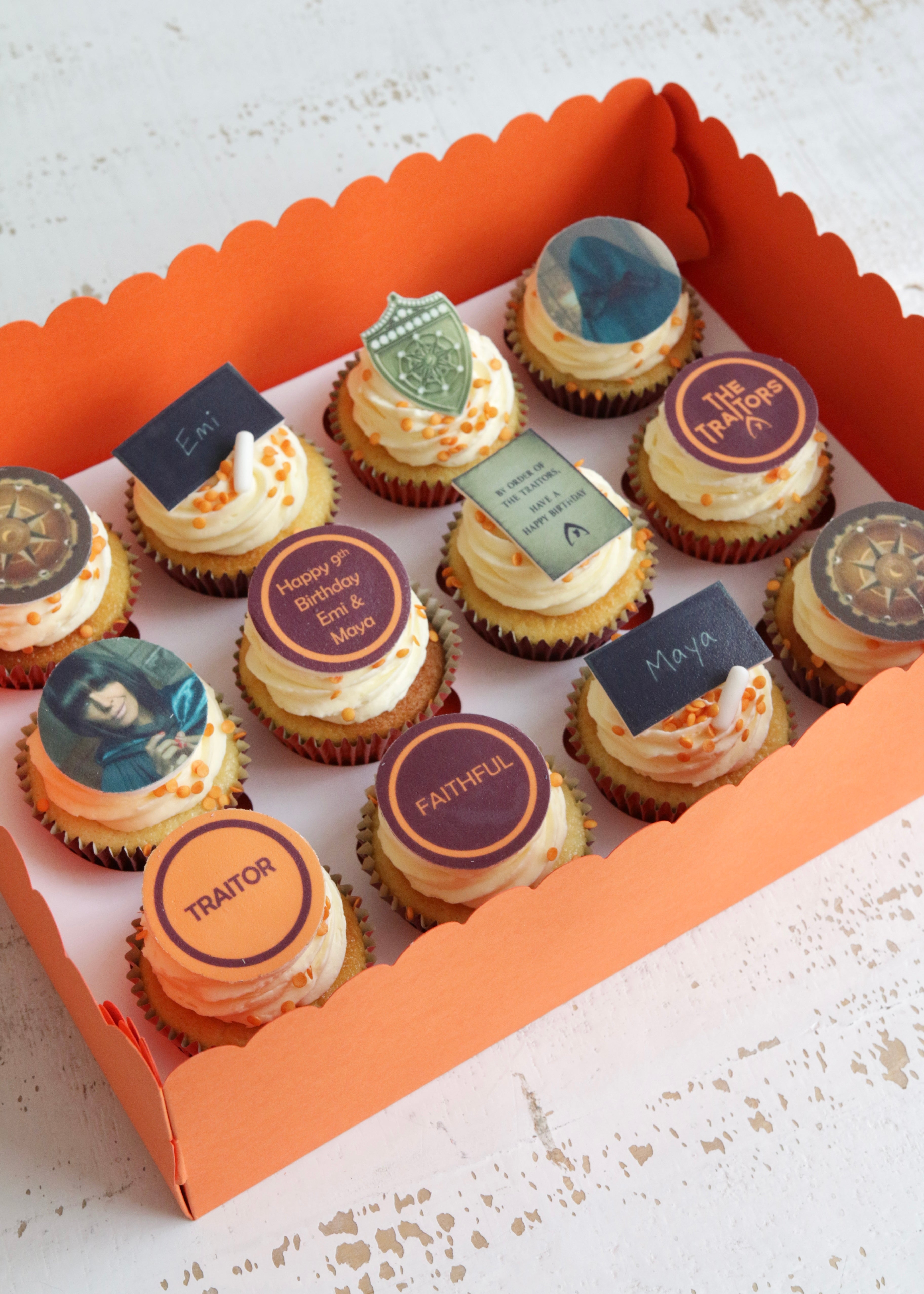 Traitors Cupcakes