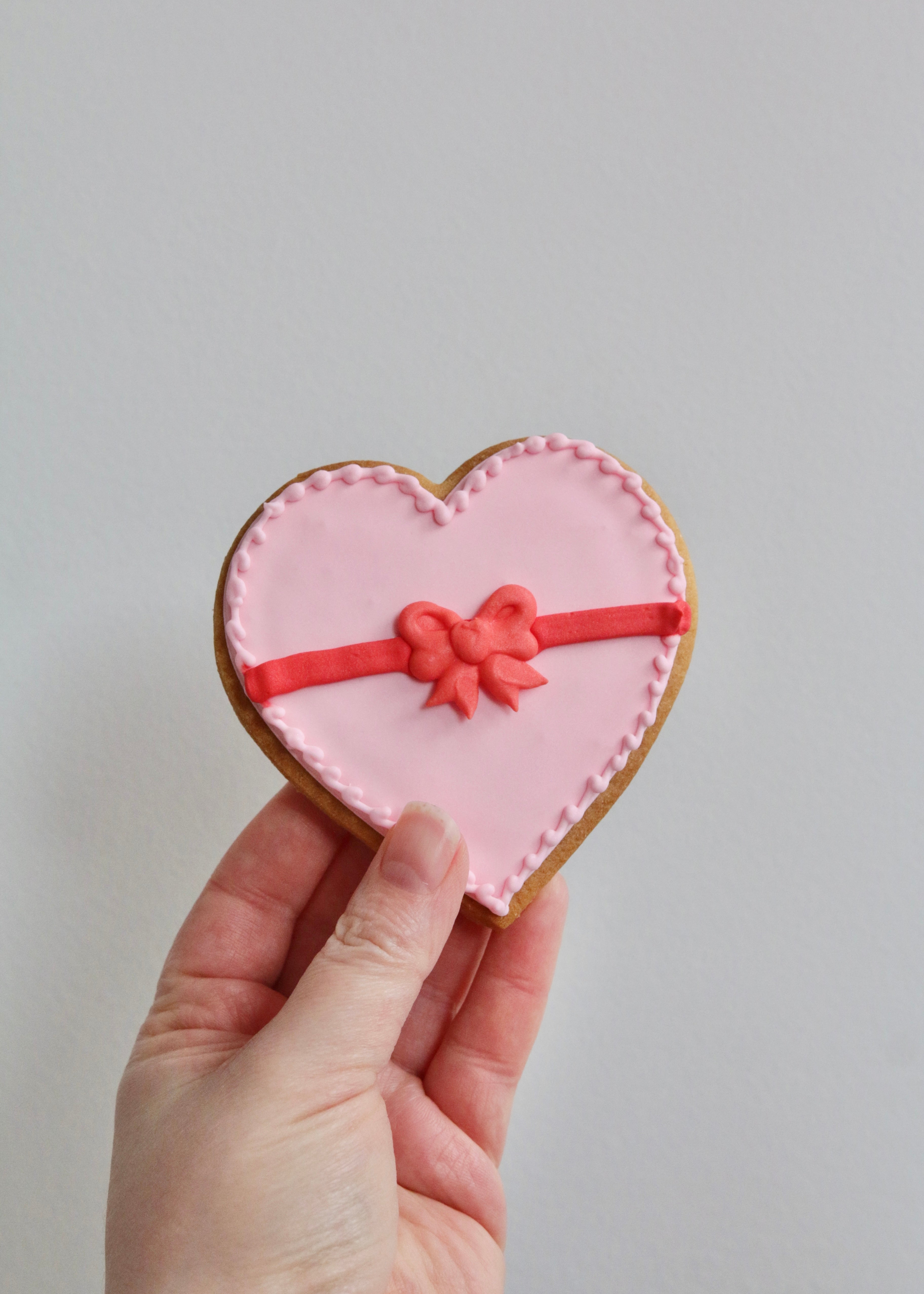 Valentine's Heart & Bow Biscuits