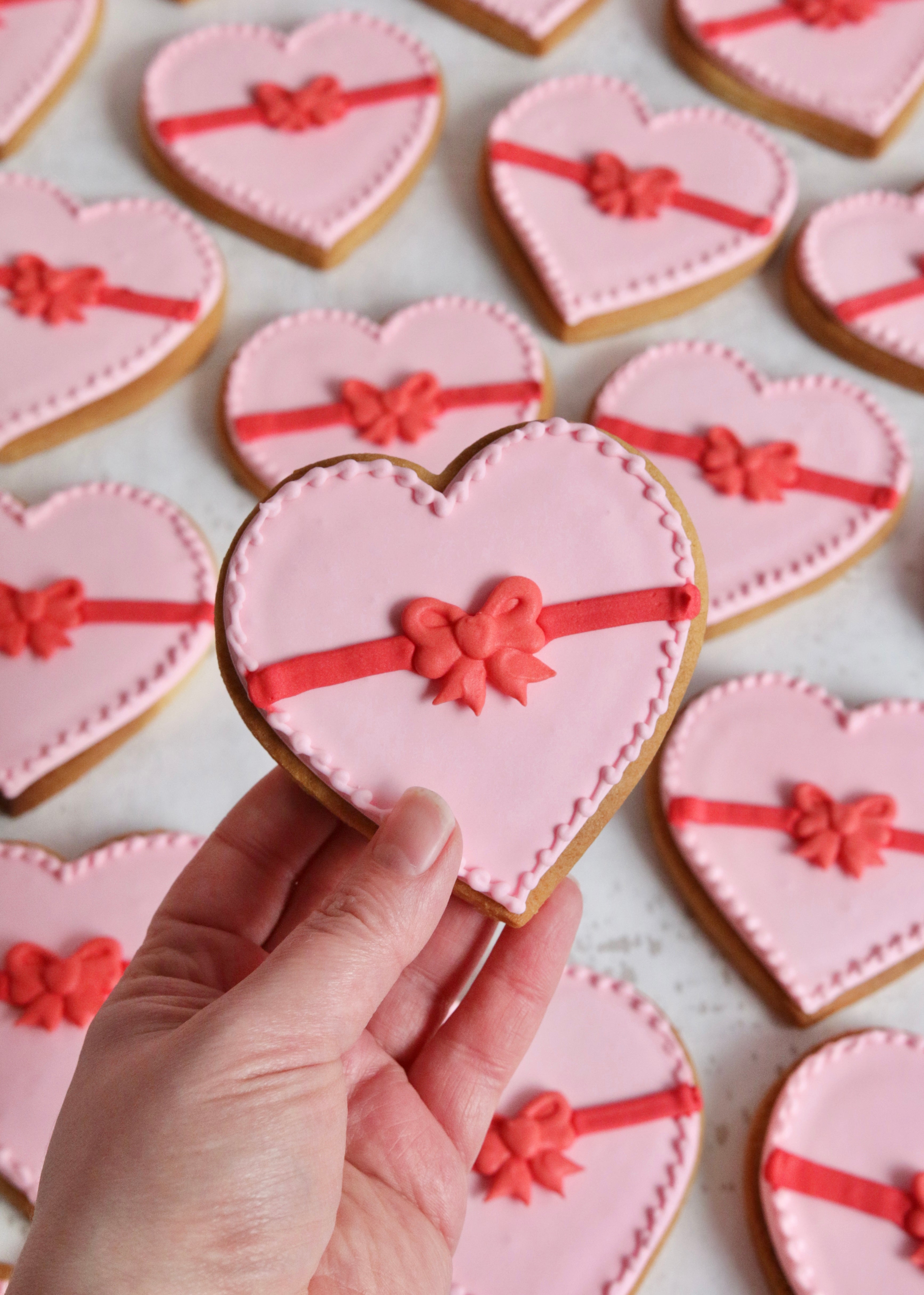 Valentine's Heart & Bow Biscuits