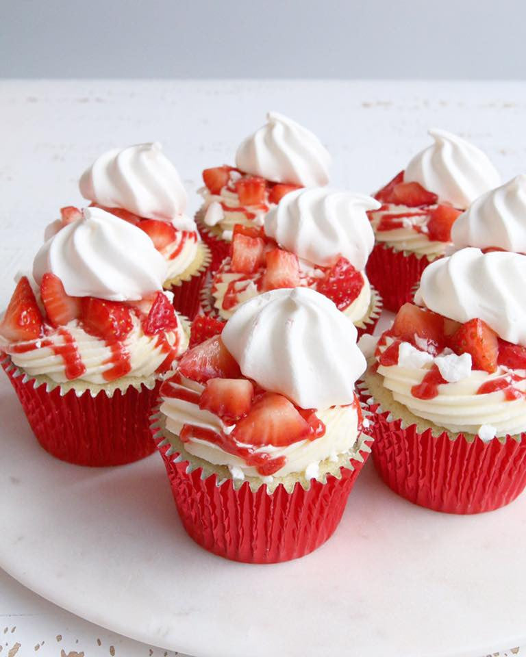 Eton Mess Cupcakes