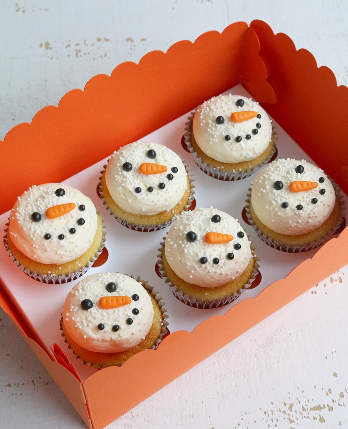 Snowmen Cupcakes