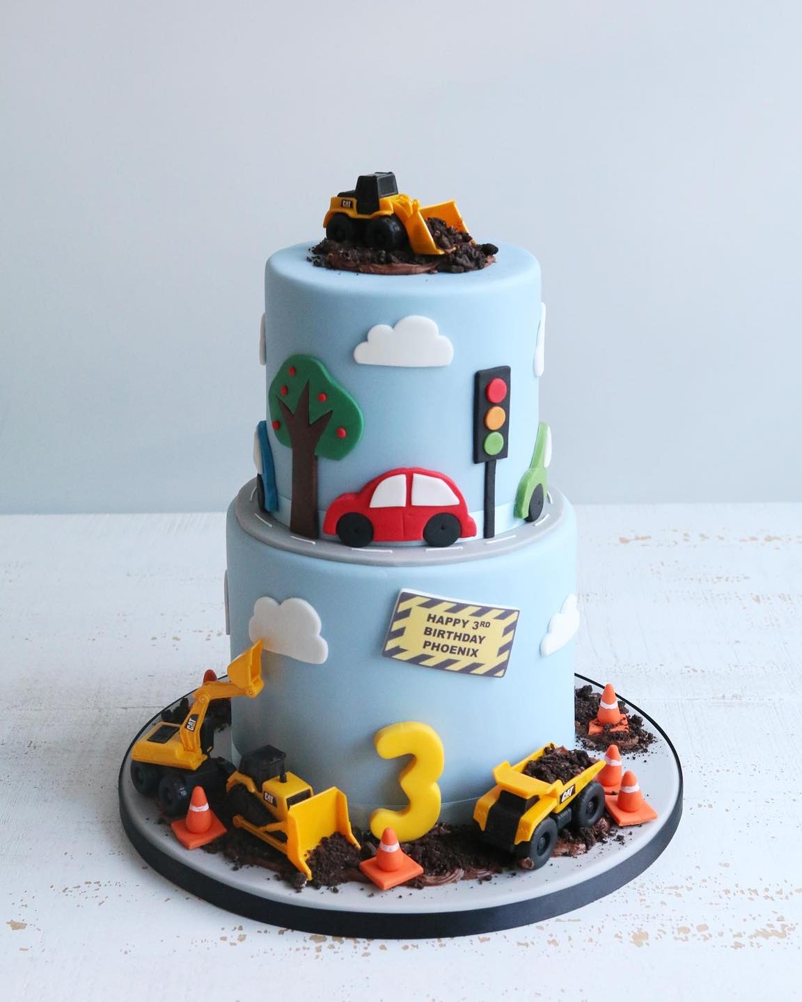 Simple and Easy Toy Cars Cake : r/cakedecorating