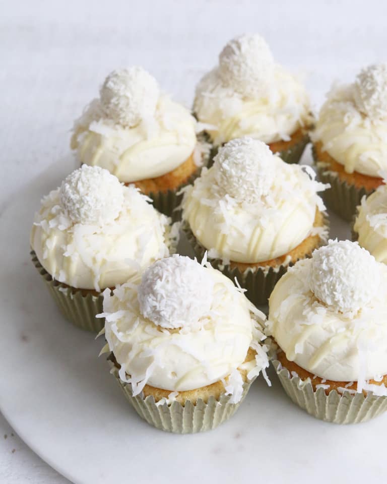 White Chocolate Coconut Cupcakes